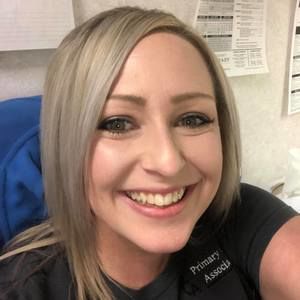 Meet your Posher, Bethanie